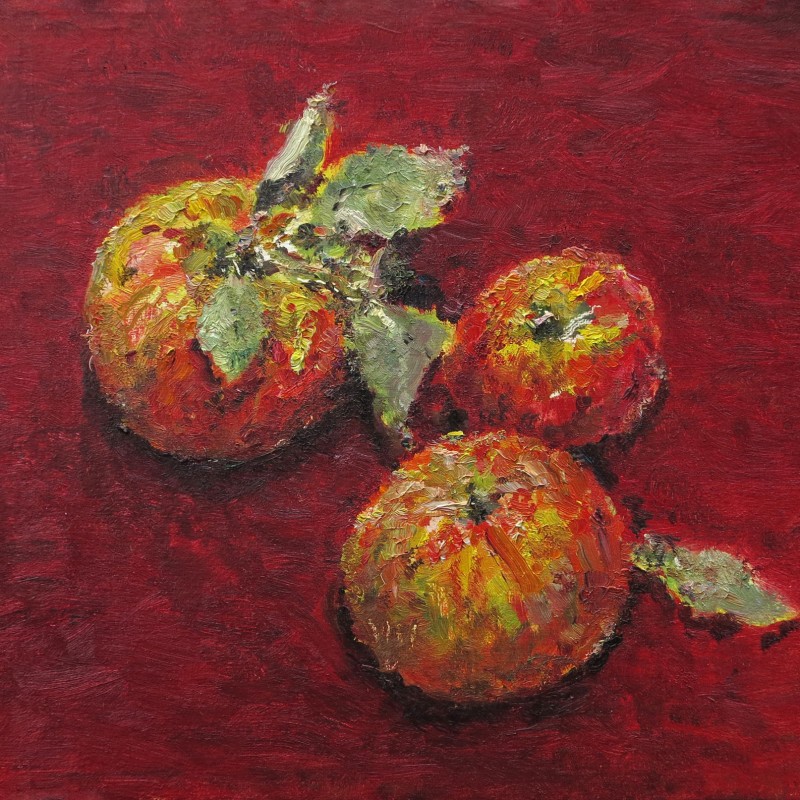 Guntawang Apples on Red